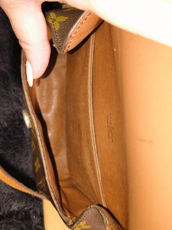 Louis Vuitton Monogram Canvas Mini St.Cloud  Shoulder Bag in Brown/Tan - Picture 4 of 7